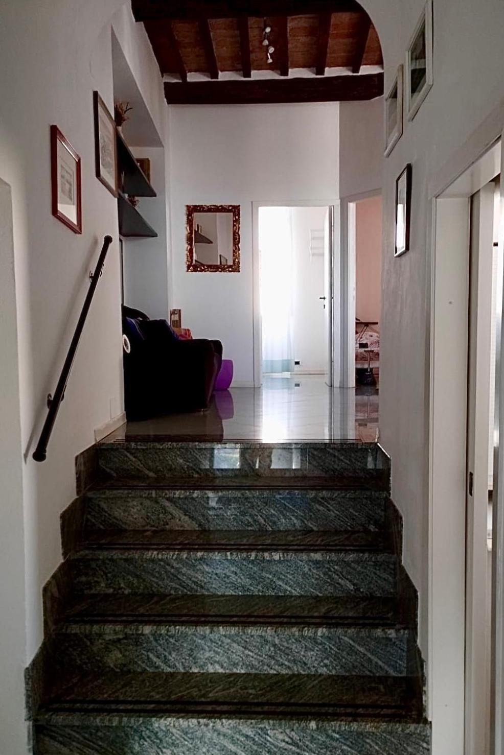 Historic Center Apartment With Private Garage Μονταλτσίνο Εξωτερικό φωτογραφία